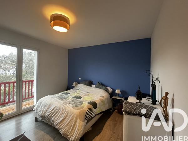 Maison à vendre 5 pièces 135 m² Saint-Pée-sur-Nivelle