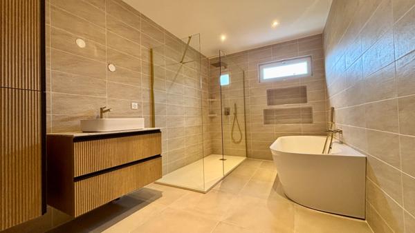 Maison 4 chambres + sous-sol