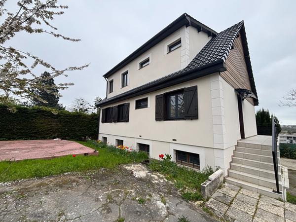 Maison 4 chambres + sous-sol