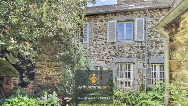 Vente                                                      Maison
                        
                     10 pièces                      308 m2                     à Binic
