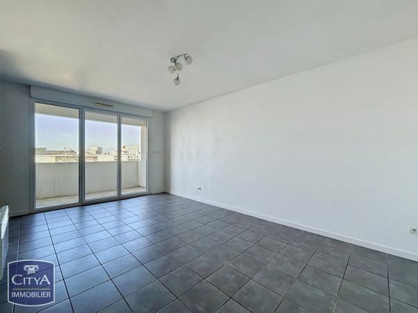 Appartement à vendre 3 pièces 59.82m² Nîmes (30000)