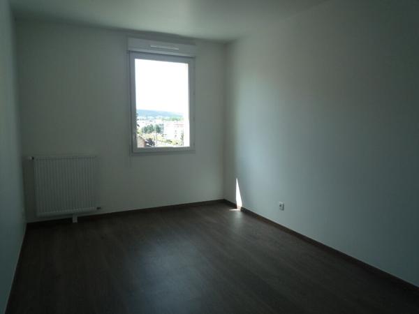 Appartement ERMONT- 3 pièces - 64,22 m²