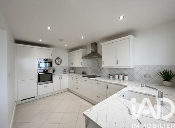 Appartement à vendre 4 pièces 114 m² Mandelieu-la-Napoule