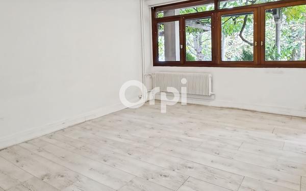 Appartement à vendre    1 pièce • 25,98 m2 Survilliers