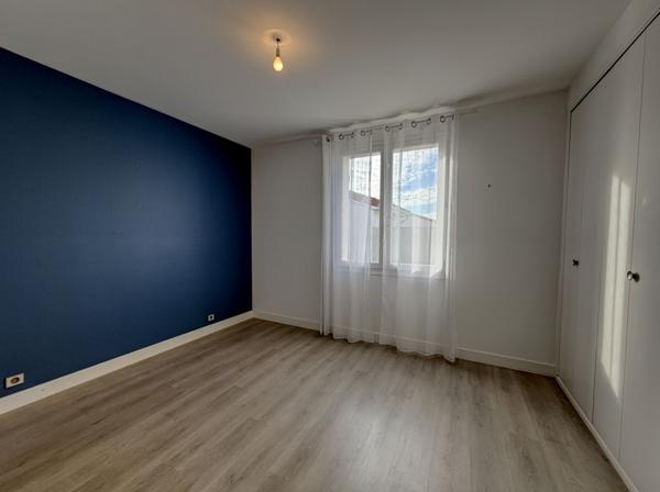 Villeneuve-sur-Lot (47300) Villeneuve sur lot, villa de plain-pied en bon état dans quartier prisé