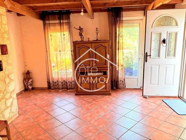 PRIGONRIEUX : Maison 14 pièces de 253m² avec jardin