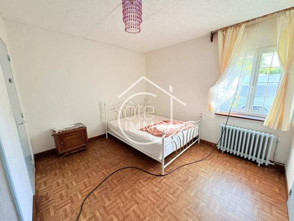 PRIGONRIEUX : Maison 14 pièces de 253m² avec jardin