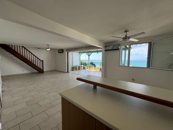 T4 DUPLEX VUE MER MEUBLE GOSIER