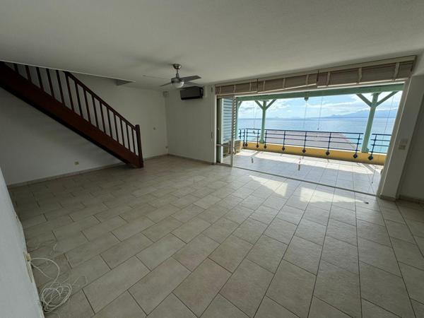 T4 DUPLEX VUE MER MEUBLE GOSIER