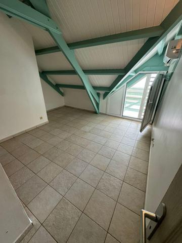 T4 DUPLEX VUE MER MEUBLE GOSIER