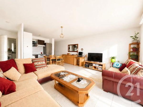 Appartement T3 à vendre  3 pièces - 68,16 m 2   BLAGNAC  - 31
