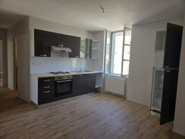 Appartement 3 pièces                                        - 69590 Saint-Symphorien-sur-Coise Réf : 13418