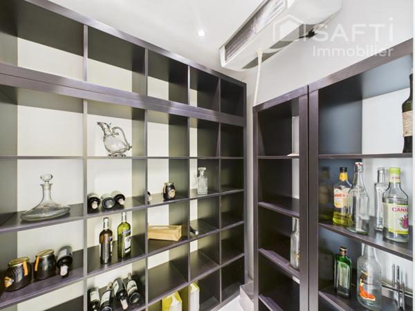 BORDEAUX 20MN - VILLA D'ARCHITECTE SUR LE GOLF - PISCINE - ASCENSEUR - GARAGE - 5 CHAMBRES