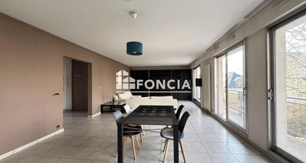 À vendre Appartement 5 pièces 143 m² - Tours 37000