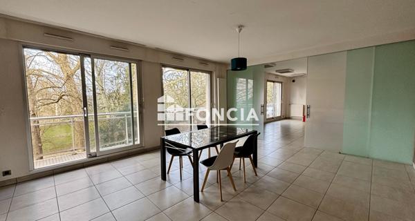 À vendre Appartement 5 pièces 143 m² - Tours 37000
