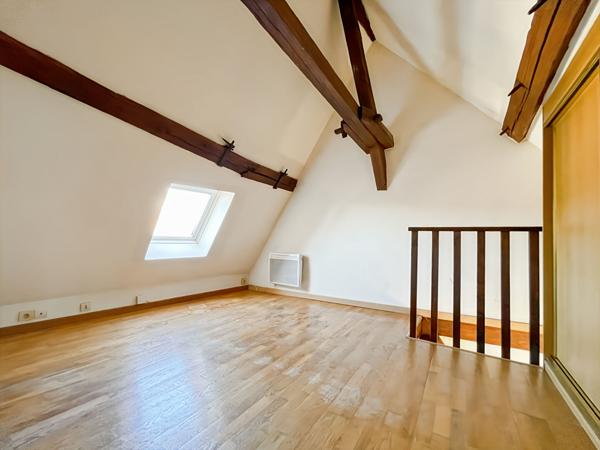 À vendre F2 Melun, plein centre-ville piéton