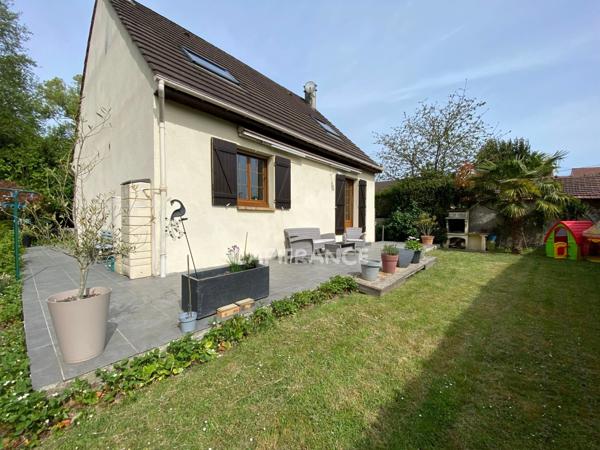 Maison familiale 4 chambres en lisière de forêt à Fosses (95)