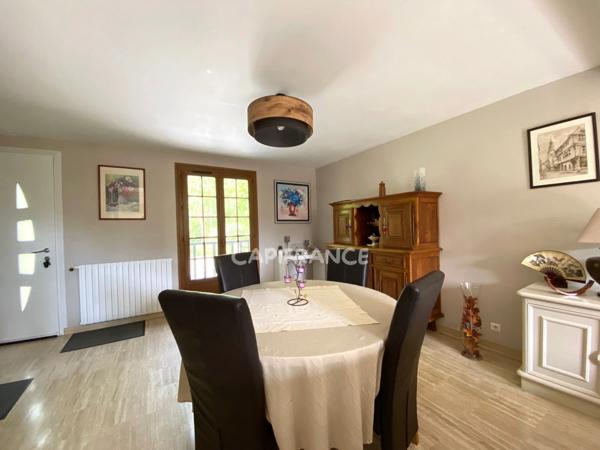 L'évasion au quotidien : Maison de famille en lisière de forêt à Fosses (95)