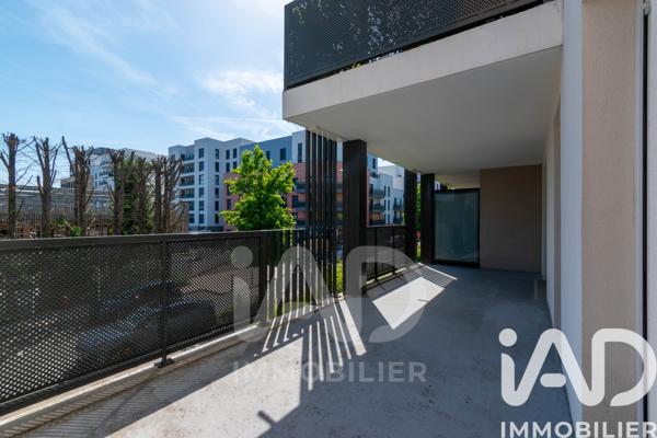 Appartement à vendre 3 pièces 69 m² Cergy