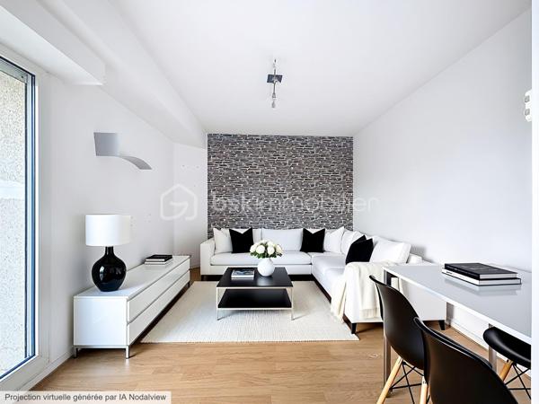 SOUS OFFRE D'ACHAT
Découvrez ce charmant appartement de 30,34 m², idéalement situé au 2ème étage avec ascenseur d'une résidence bien entretenue de 1995, offrant un cadre de vie paisible. Profitez d'une ambiance conviviale et moderne à deux pas du Campus 2, des commerces et des transports.

Ce studio lumineux se distingue par son agencement intelligent, parfait pour un pied-à-terre ou un investissement locatif. Bénéficiez d'une belle terrasse pour savourer des moments de détente à l'air libre.

Bien non-meublé, sans travaux à prévoir et jouit d'une petite copropriété de 90 lots, avec charges annuelles de 1372 €. Profitez de la proximité des transports, des commerces et des écoles, tout en appréciant la tranquillité de cette résidence. Un garage peut être acheté en option. Soyez rassuré, cette copropriété n’est soumise à aucune procédure. Pour plus d'informations, contactez Eric Tirman.