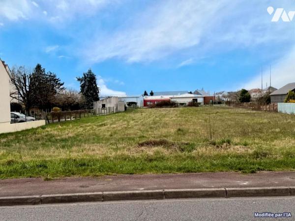 45700 VILLEMANDEUR - TERRAIN A BATIR DE 2256m²