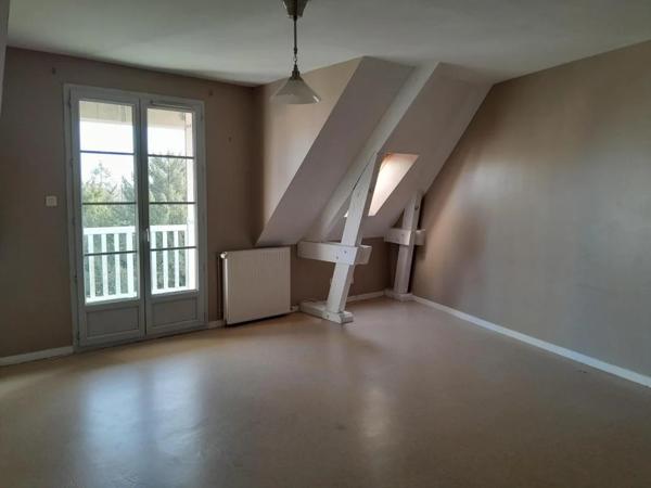 Appartement à louer à Fontaines (71150)