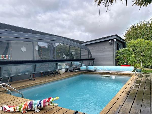 Maison 554 910 € Saint-Xandre 5 p 113 m² DPE B