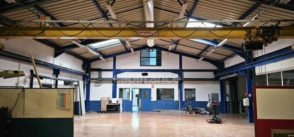 Local d'activités/Entrepôt à vendre Zone industrielle Saint-Claude (39)