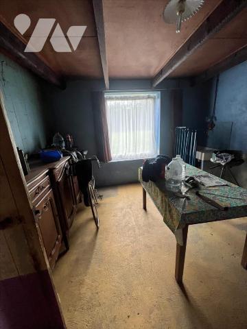 Penty à rénover proche voie-express