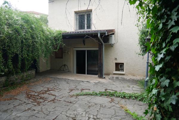 CORBAS maison ancienne