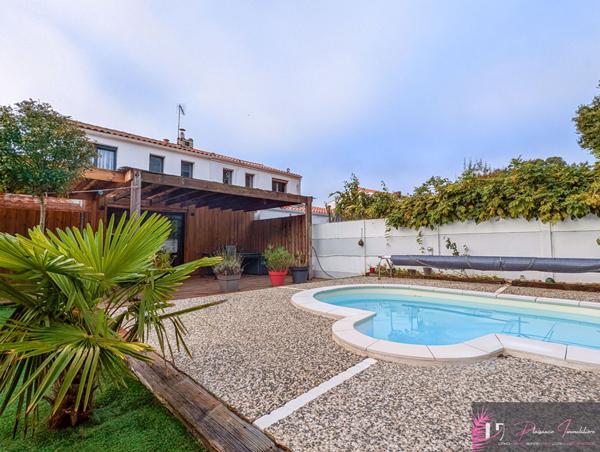 LAGORD PROXIMITE IMMEDIATE LA ROCHELLE- MAISON TYPE 4
