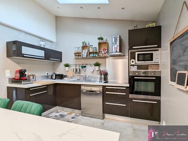 LAGORD PROXIMITE IMMEDIATE LA ROCHELLE- MAISON TYPE 4