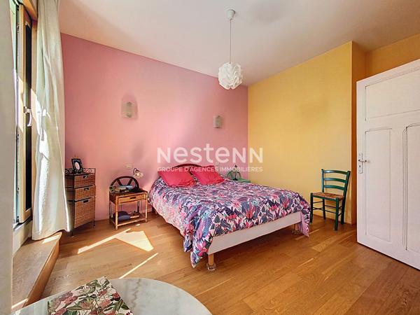 À VENDRE - TOULOUSE - Maison 5 pièce(s) 125 m2 avec garage et jardin intimiste, dans le paisible quartier croix de Pierre à Toulouse, voisinage bienveillant