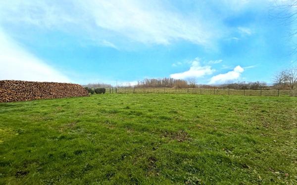 Maison à vendre    6 pièces •  Genlis