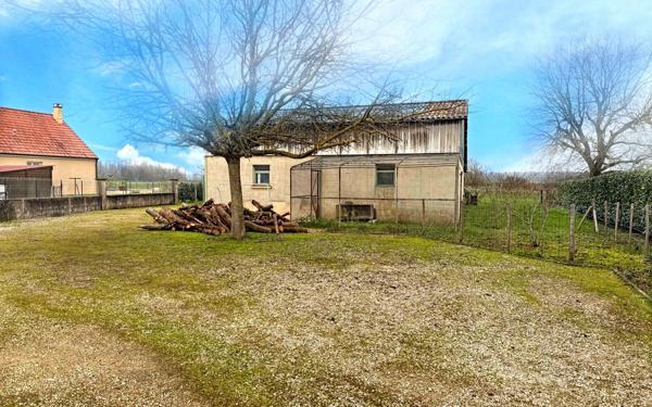 Maison à vendre    6 pièces •  Genlis