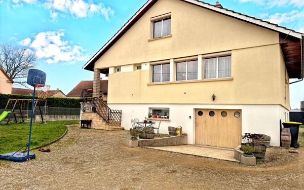 Maison à vendre    6 pièces •  Genlis