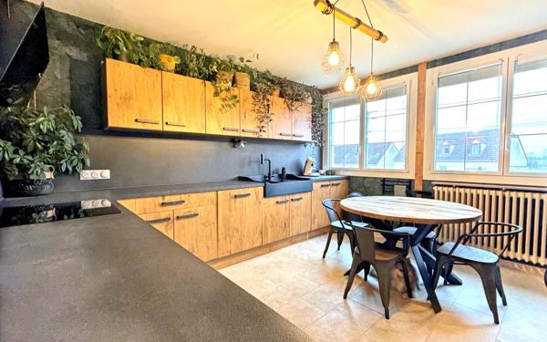 Maison à vendre    6 pièces •  Genlis