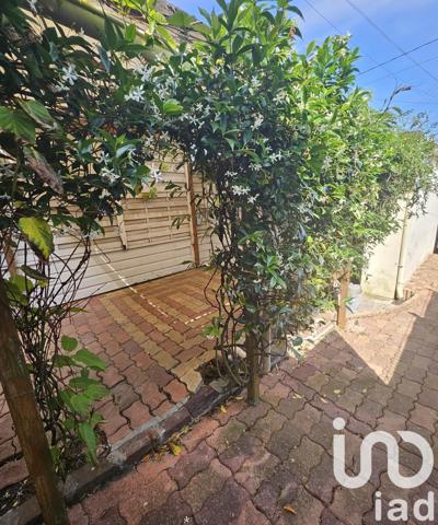 Maison de ville 4 pièces de 79 m² à Saint-Étienne-du-Rouvray (76800)