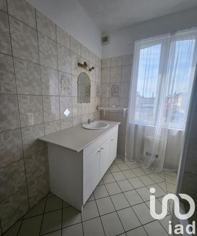 Maison de ville 4 pièces de 79 m² à Saint-Étienne-du-Rouvray (76800)