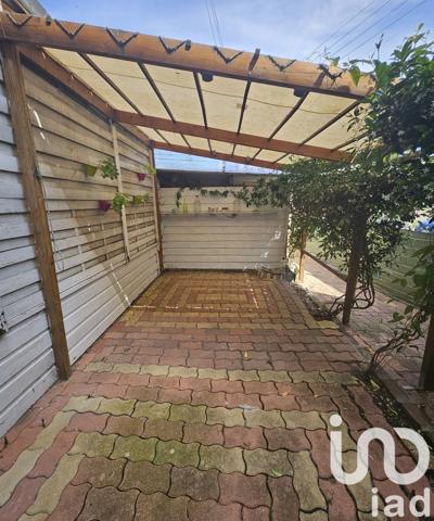 Maison de ville 4 pièces de 79 m² à Saint-Étienne-du-Rouvray (76800)