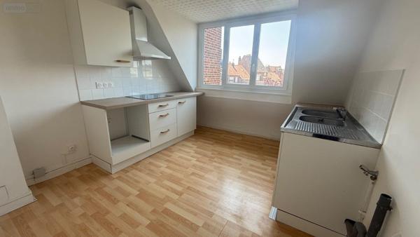 Appartement à rénover à louer à Hazebrouck dans le Nord (59190), ref : H9359   
Gare
