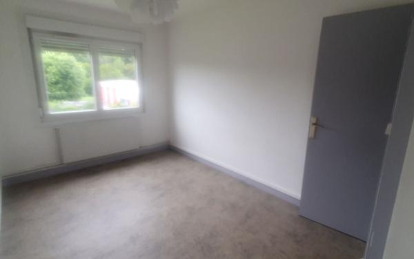 Appartement à louer    4 pièces •  Ferrière-la-Grande