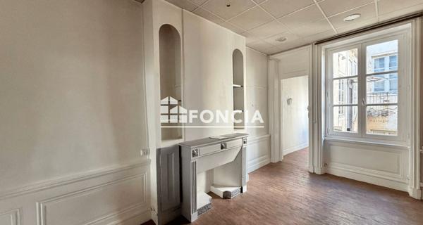 À vendre Appartement 2 pièces 71.31 m² - Villefranche-sur-saône 69400