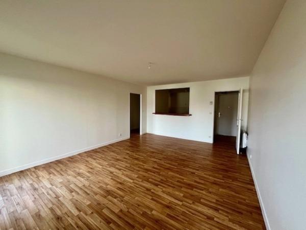Appartement T3 72 m2, RDC -  PLEURTUIT centre