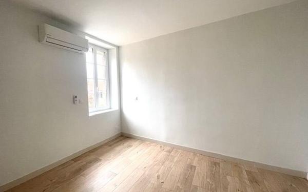 Maison à louer    5 pièces •  Toulouse