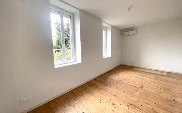 Maison à louer    5 pièces •  Toulouse