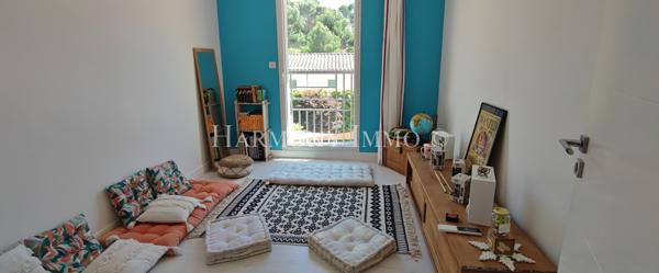 Villa contemporaine T6 de 193m² habitables à 500m de la plage à Sanary-sur-mer 83 110 (Var).