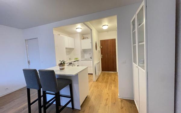 Appartement à louer    1 pièce • 30,13 m2 Nogent-sur-Marne