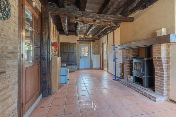 Maison
         8 pièces
        - 187 m² 419 000 € *