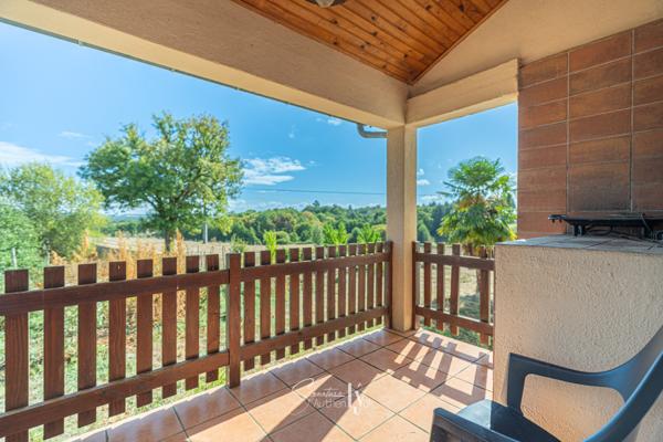Maison
         8 pièces
        - 187 m² 419 000 € *